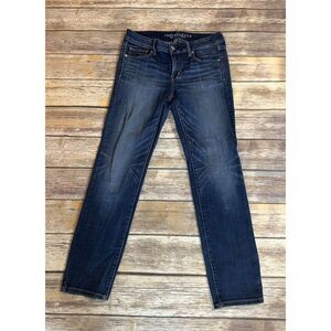 AE Skinny Jeans Size 10 Short